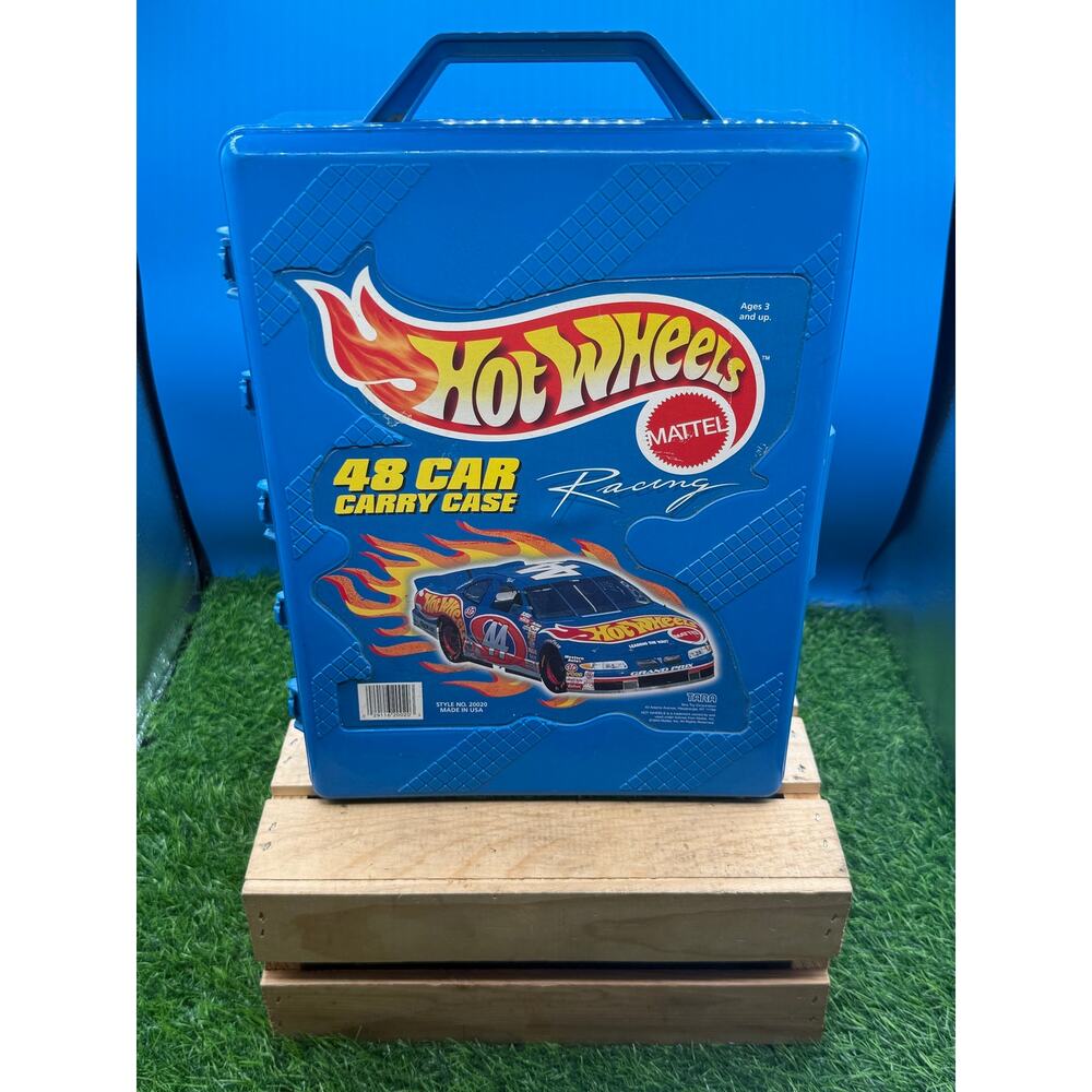 Vintage 1999 Hot Wheels Racing 48 Car Carry Case Blue Plastic w/Diecast Cars Lot